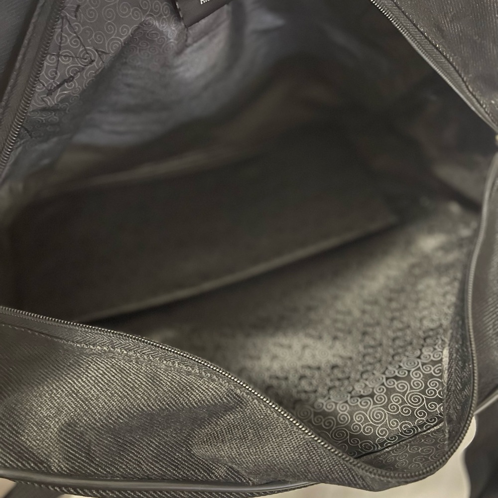Black American Airlines Elegance Collection Travel Tote Bag - Picture 15 of 16